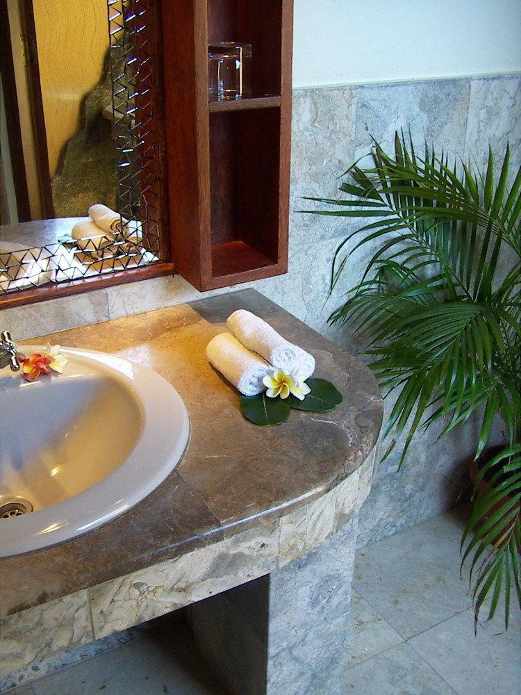Hotel Puri Madawi Seminyak Zewnętrze zdjęcie